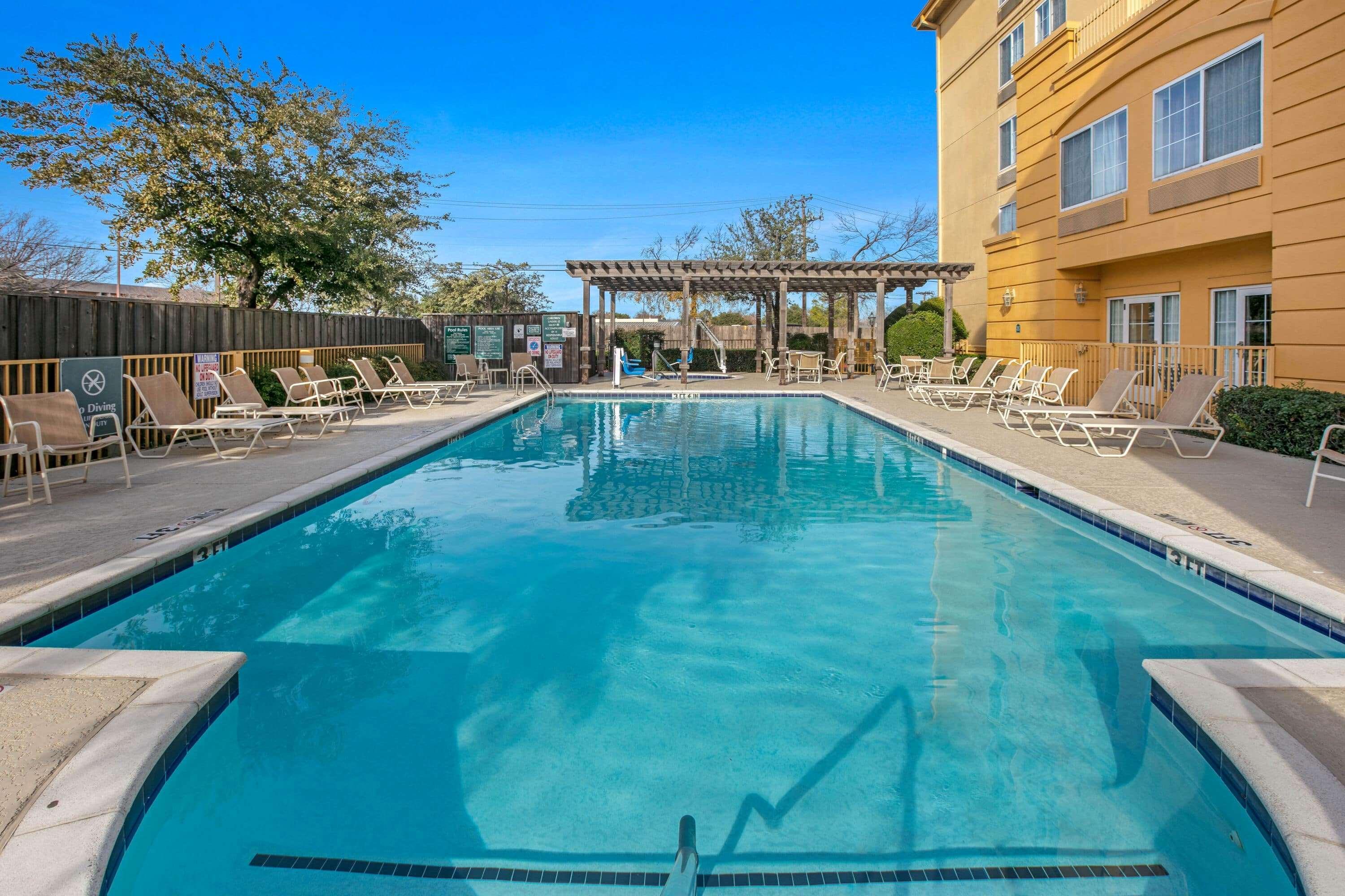 Hotel La Quinta By Wyndham Dfw Airport South / Irving Exterior foto